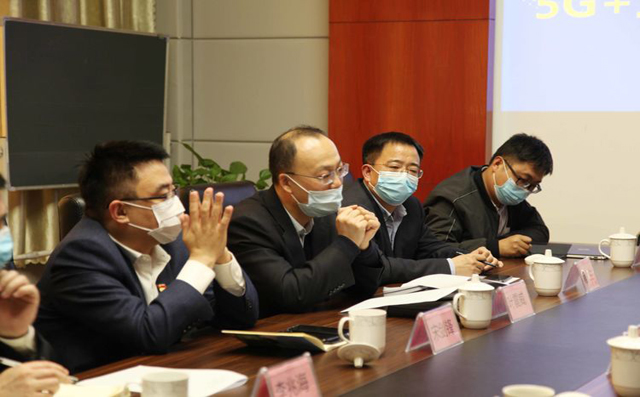 熱烈慶祝中(zhōng)國(guó)電信5G+工業互聯(lián)網應用推廣示範項目在(zài)章丘香蕉影视落地簽約 圖片關鍵詞